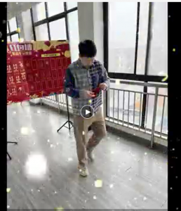超級驚喜贏紅包~瘋狂保齡球與扎飛鏢活動來啦！